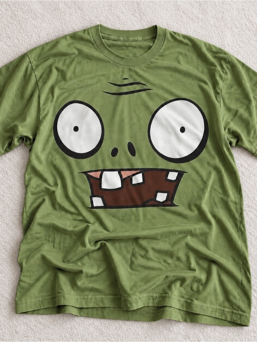 Gildan Kiwi Green Graphic Tee with Cartoon Face